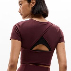 Athleta Transcend Short Sleeve Open-Back Crop Top in Deep Burgundy